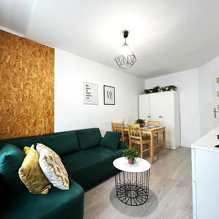 Traugutta Apartment ~ Self Check-In 24H ~ Lift วรอตซวาฟ ภายนอก รูปภาพ