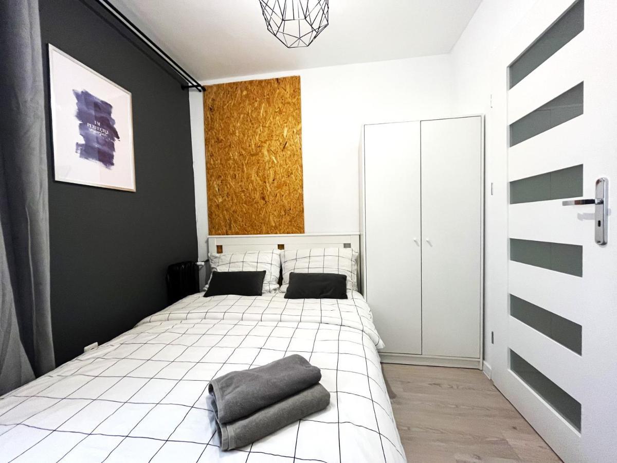 Traugutta Apartment ~ Self Check-In 24H ~ Lift วรอตซวาฟ ภายนอก รูปภาพ