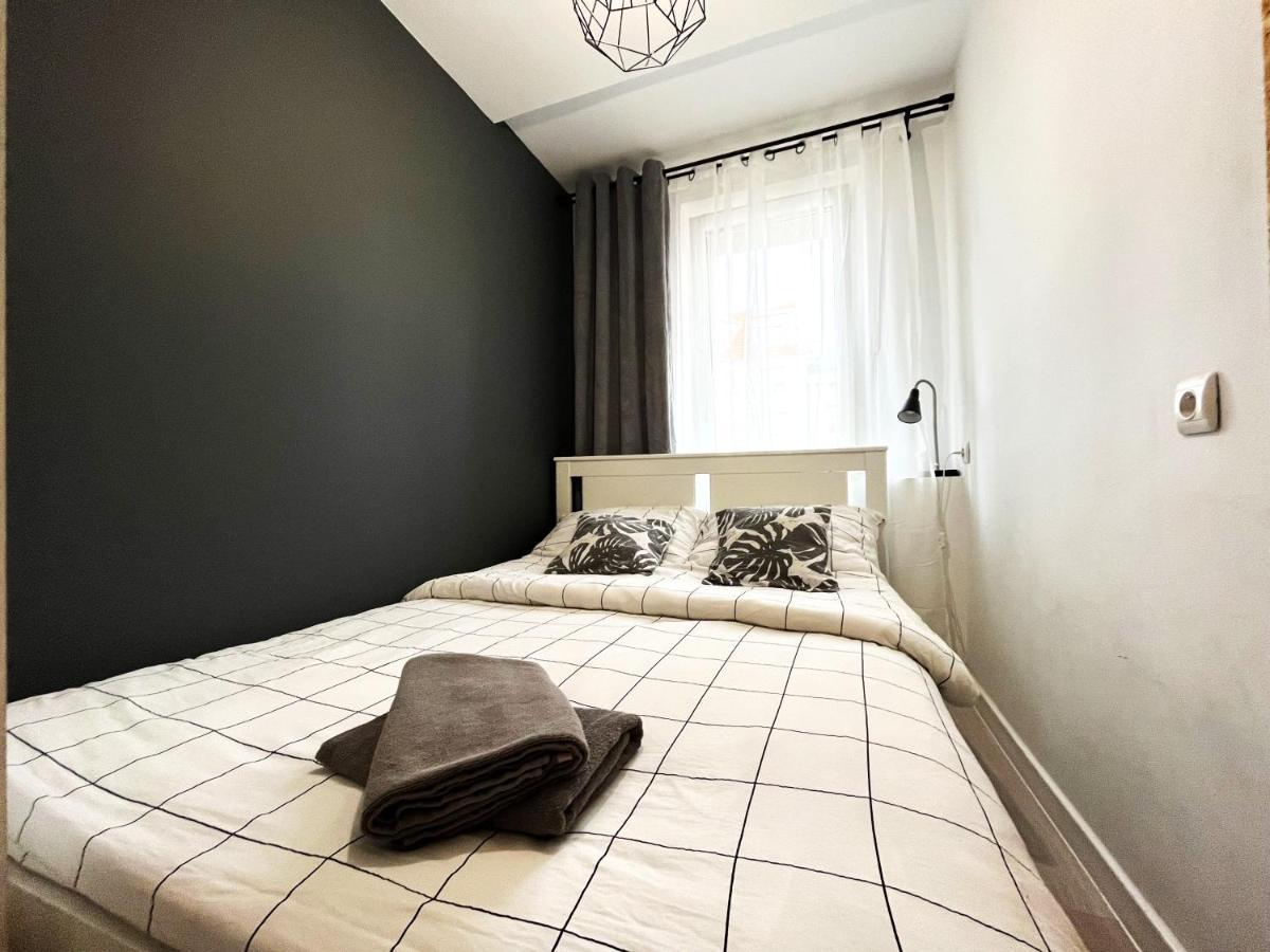 Traugutta Apartment ~ Self Check-In 24H ~ Lift วรอตซวาฟ ภายนอก รูปภาพ